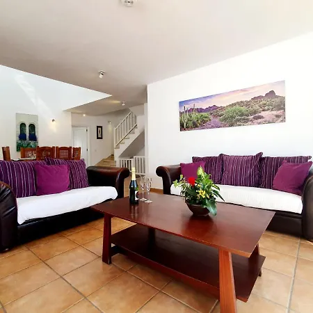 Casa Aries * 아데제